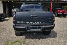 2013 Tacoma 4X4 AUTO