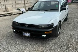 1999 toyota corolla