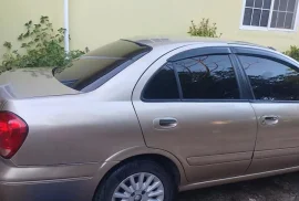 Nissan almera 2004