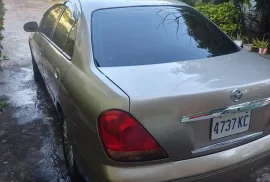 Nissan almera 2004