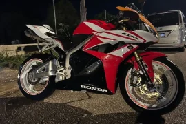 Fresh 2012 Honda RR In Jamaica ???????? 4 months $