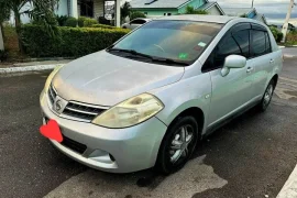 2011 Nissan tiida