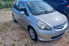 2006 Honda fit