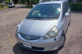 2006 Honda fit