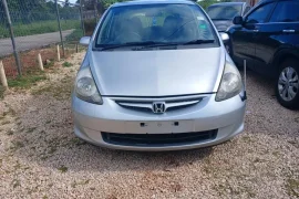 2006 Honda fit