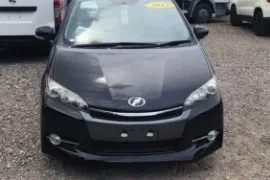 Toyota wish excellent condition fully loaded push