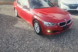 BMW 320I