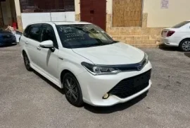 2017 Toyota Corolla Fielder Hybrid G WxB