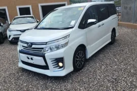 2015 Toyota Voxy