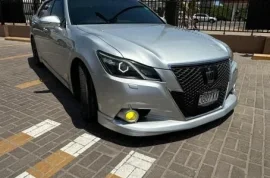 2013 Toyota Crown Athlete