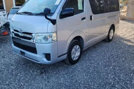 Toyota Hiace GL