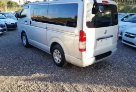 Toyota Hiace GL