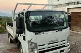 2011 Isuzu 6 Tonne Tipper truck