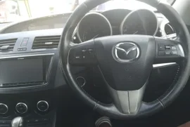 2013 Mazda Axela