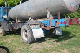 1996 Leyland freighter water truck