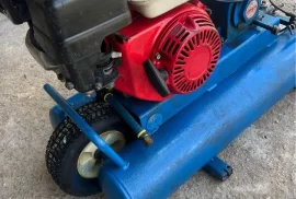 Honda gas air compressor