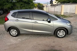 2016 non hybrid Honda fit